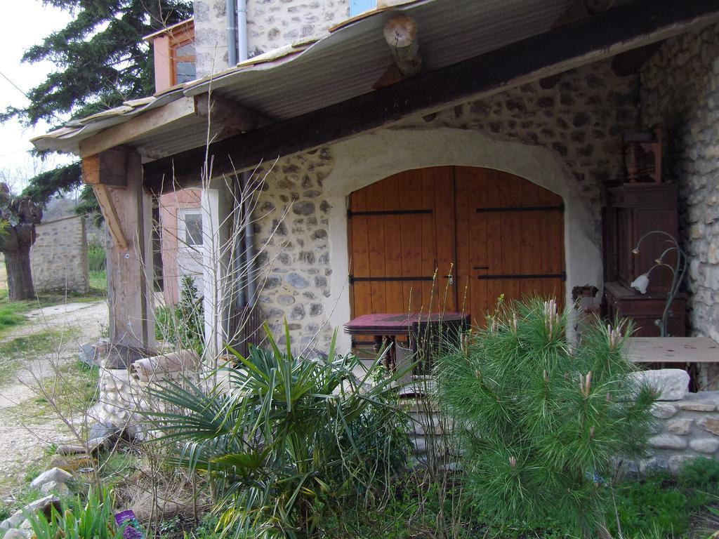 Chambres D'Hote Les Jardins De Prasserat Vallon-Pont-dʼArc Стая снимка