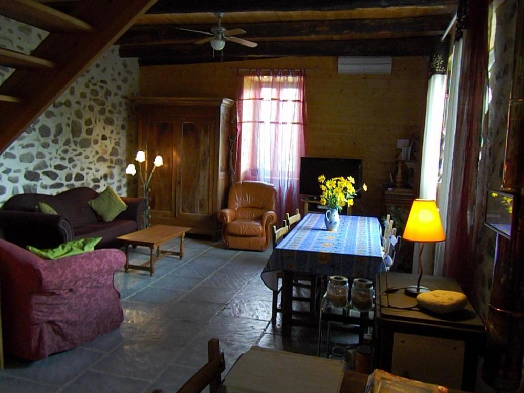 Chambres D'Hote Les Jardins De Prasserat Vallon-Pont-dʼArc Стая снимка