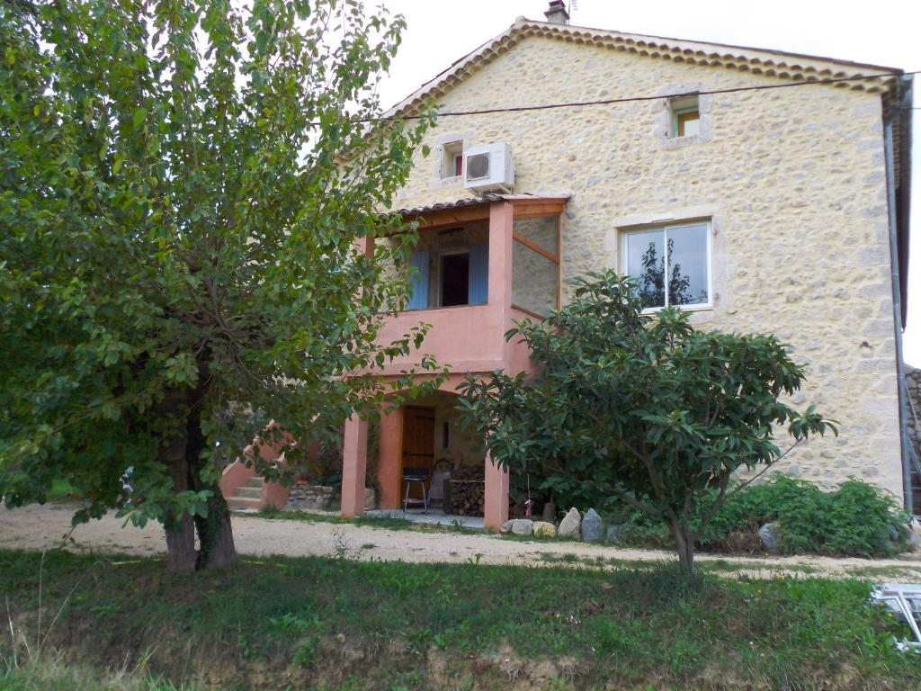 Chambres D'Hote Les Jardins De Prasserat Vallon-Pont-dʼArc Екстериор снимка