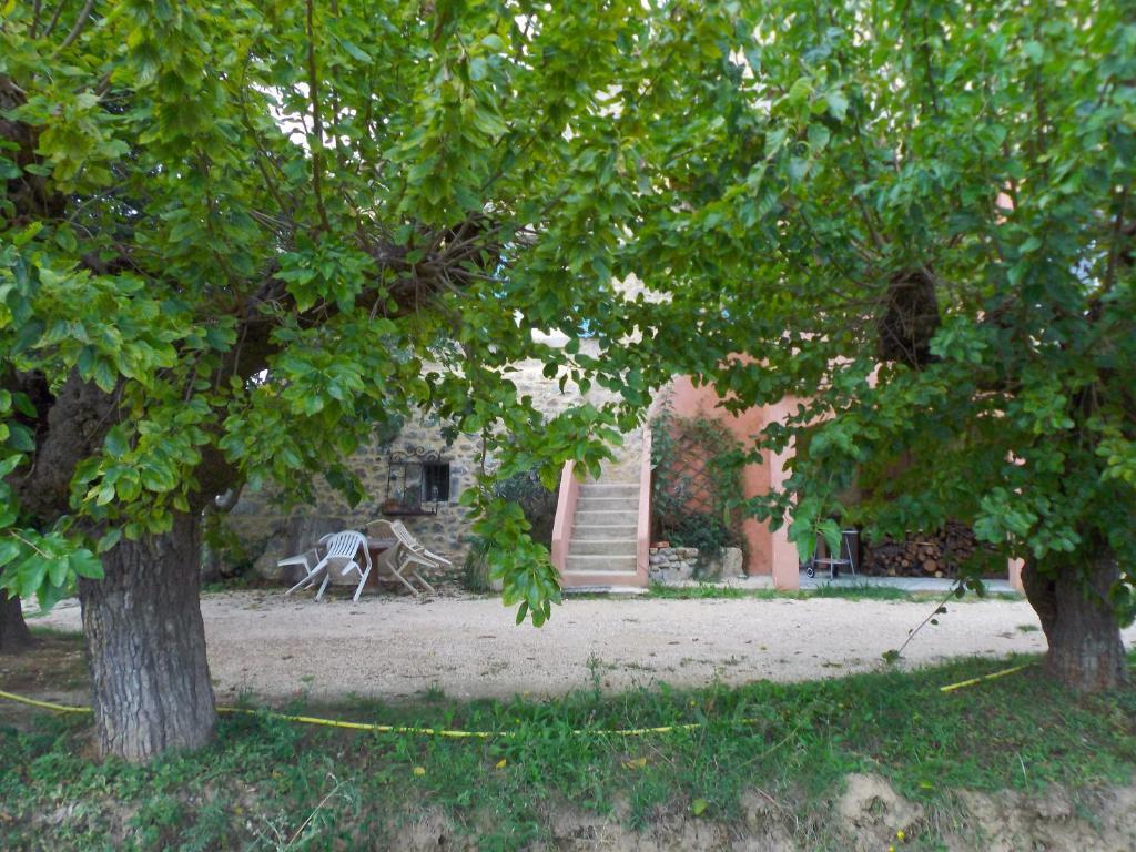 Chambres D'Hote Les Jardins De Prasserat Vallon-Pont-dʼArc Стая снимка
