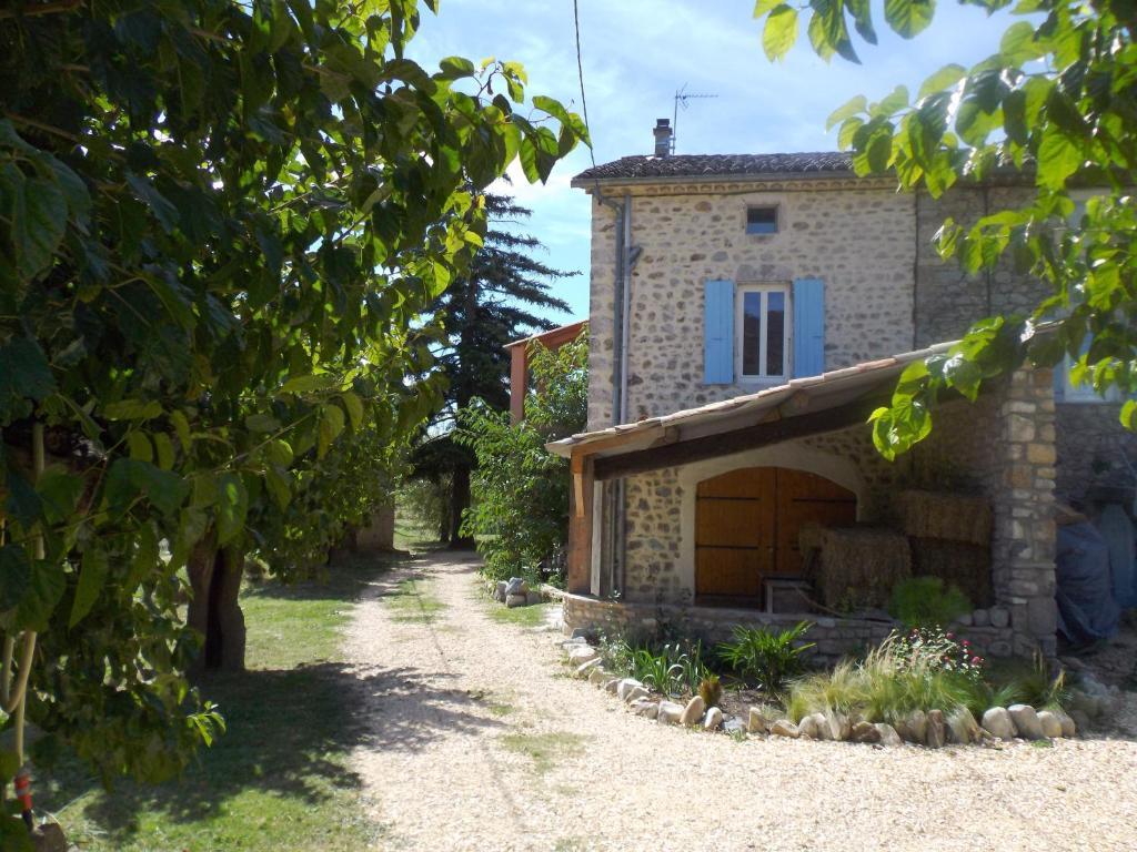 Chambres D'Hote Les Jardins De Prasserat Vallon-Pont-dʼArc Стая снимка